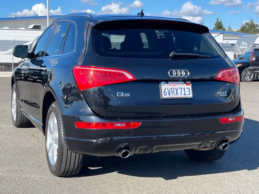 2012 Audi Q5 2.0T Premium Plus photo 1