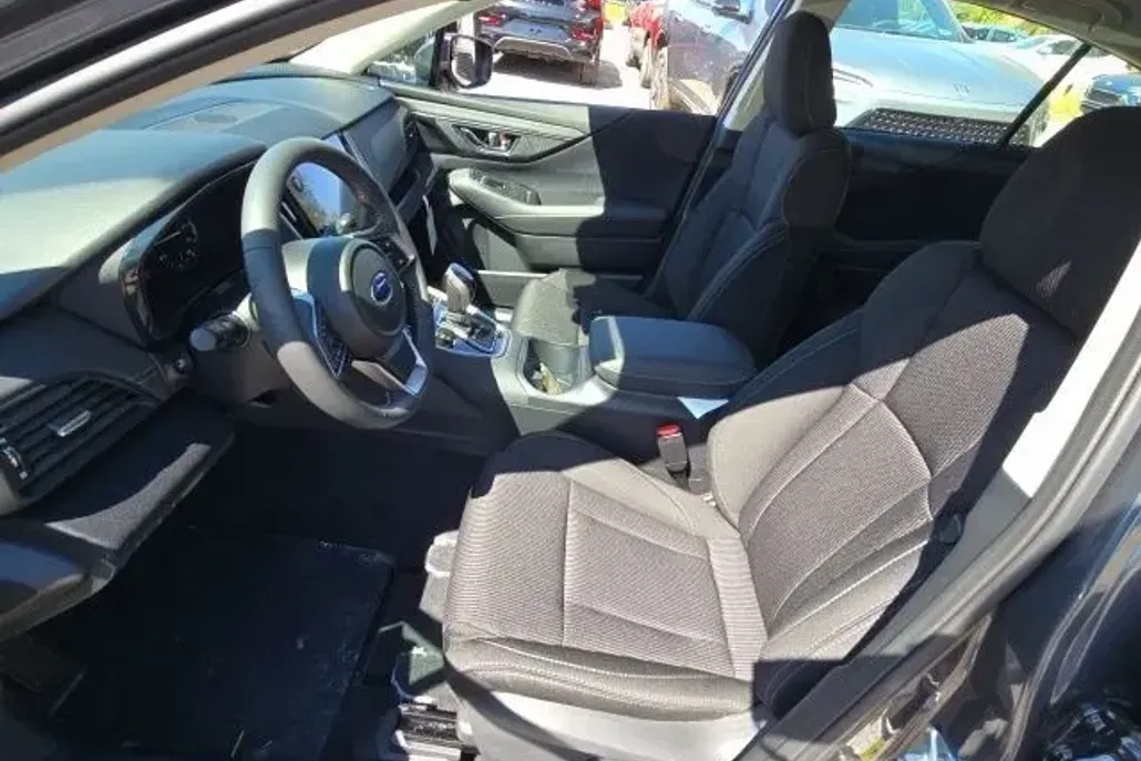 2025 Subaru Legacy Premium photo 1