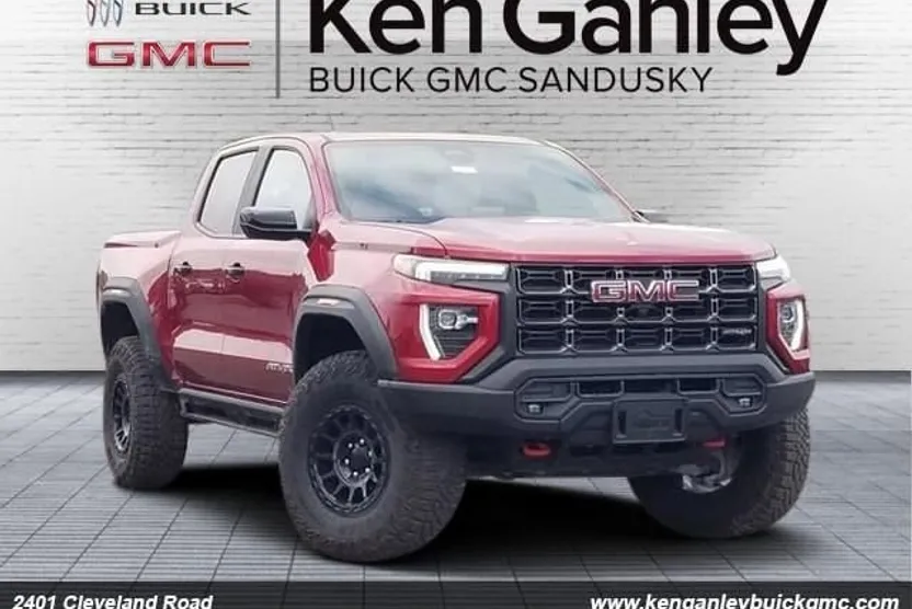 2025 Gmc Canyon AT4 photo 1