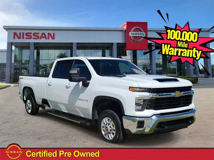 2024 Chevrolet Silverado 2500HD LT photo 1