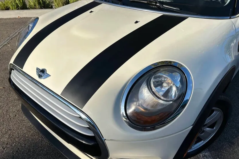 2014 Mini Cooper Hardtop photo 1