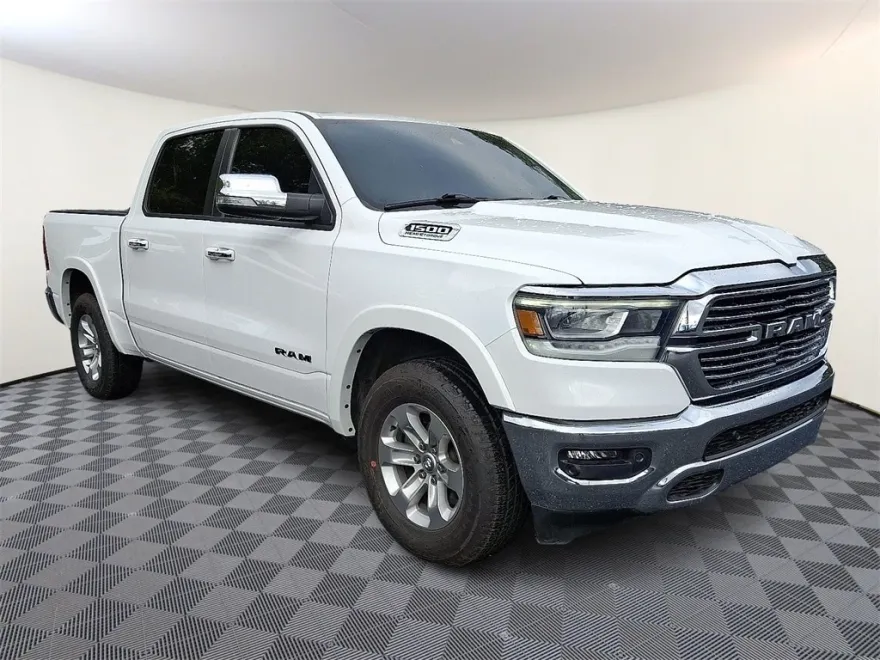 2022 Ram 1500 Laramie photo 1