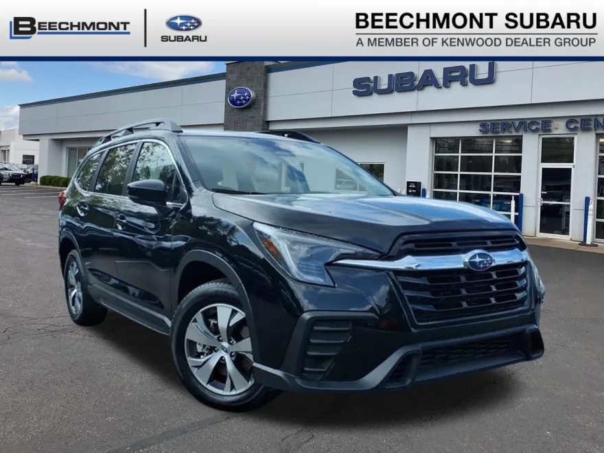 2024 Subaru Ascent Premium photo 1
