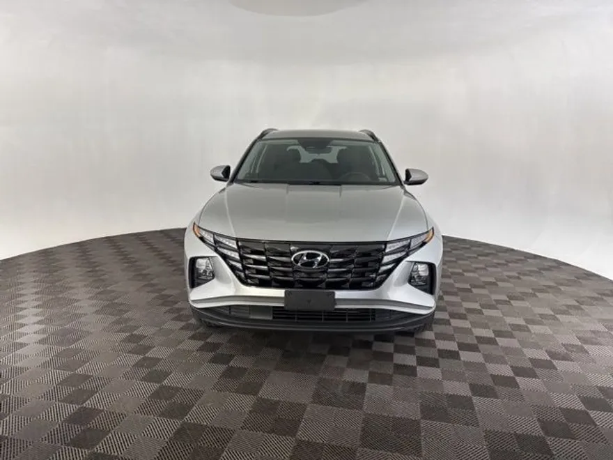 2024 Hyundai Tucson SEL photo 1