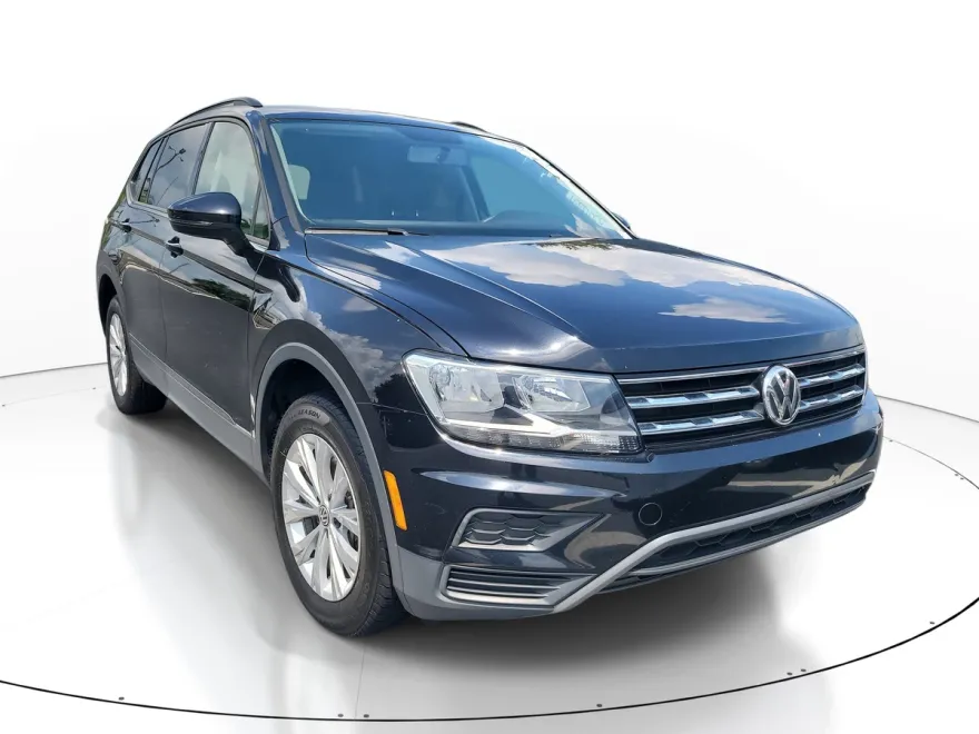 2020 Volkswagen Tiguan S photo 1