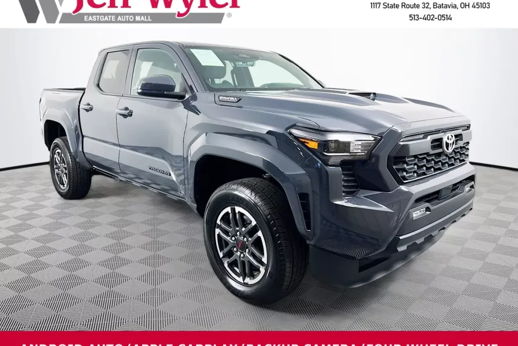 2024 Toyota Tacoma 4x4 TRD Sport photo 1