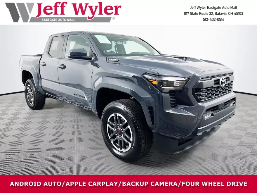 2024 Toyota Tacoma 4x4 TRD Sport photo 1