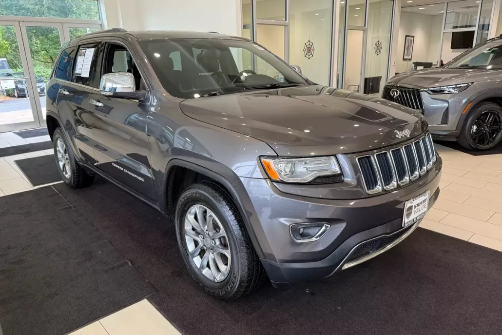 2015 Jeep Grand Cherokee Limited photo 1