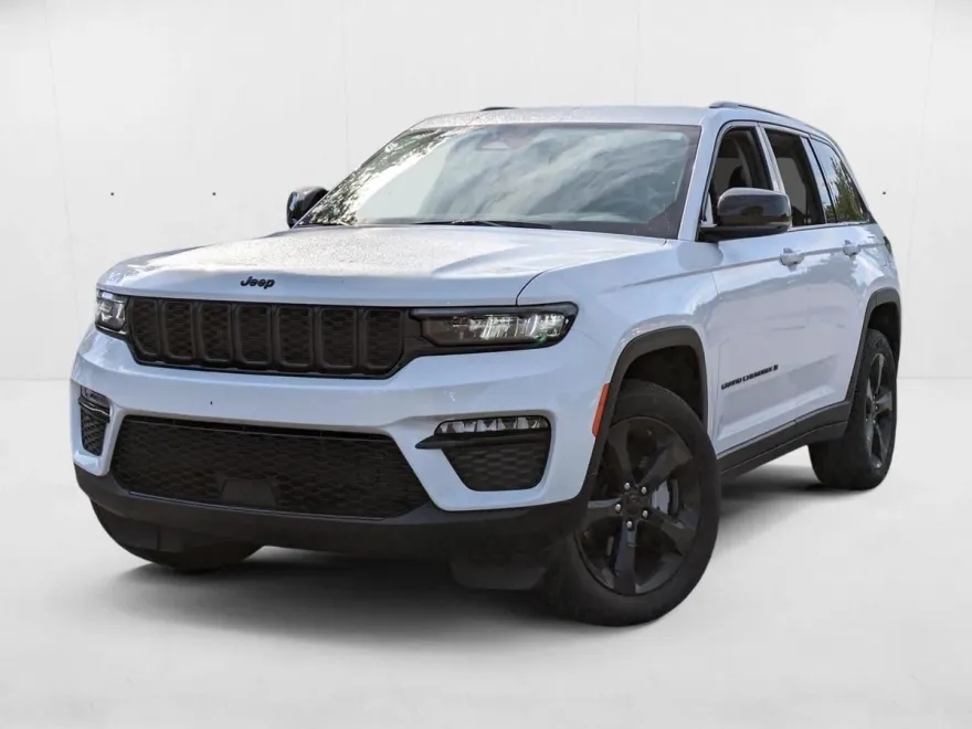 2023 Jeep Grand Cherokee Limited photo 1