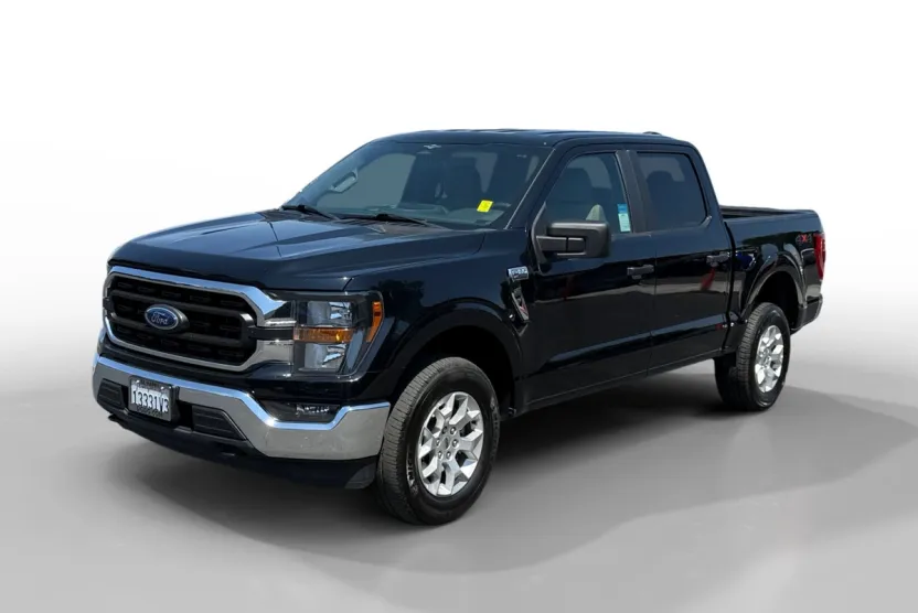 2023 Ford F-150 XLT photo 1