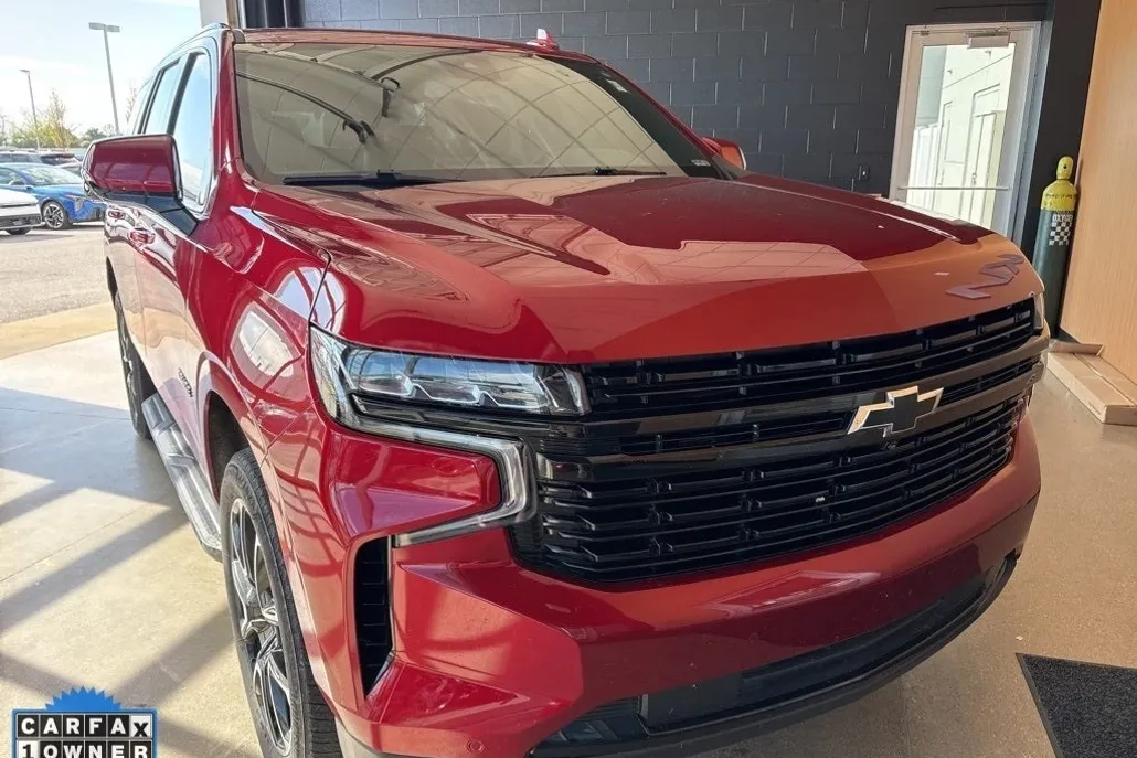 2024 Chevrolet Tahoe RST photo 1