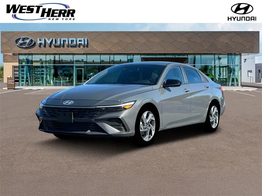 2025 Hyundai Elantra SEL Sport photo 1