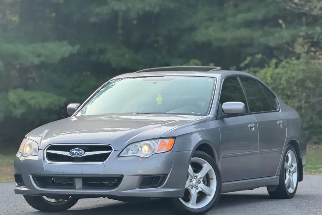 2009 Subaru Legacy 2.5i photo 1