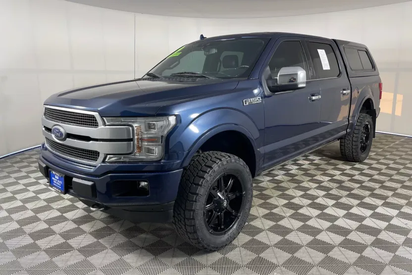 2019 Ford F-150 Platinum photo 1