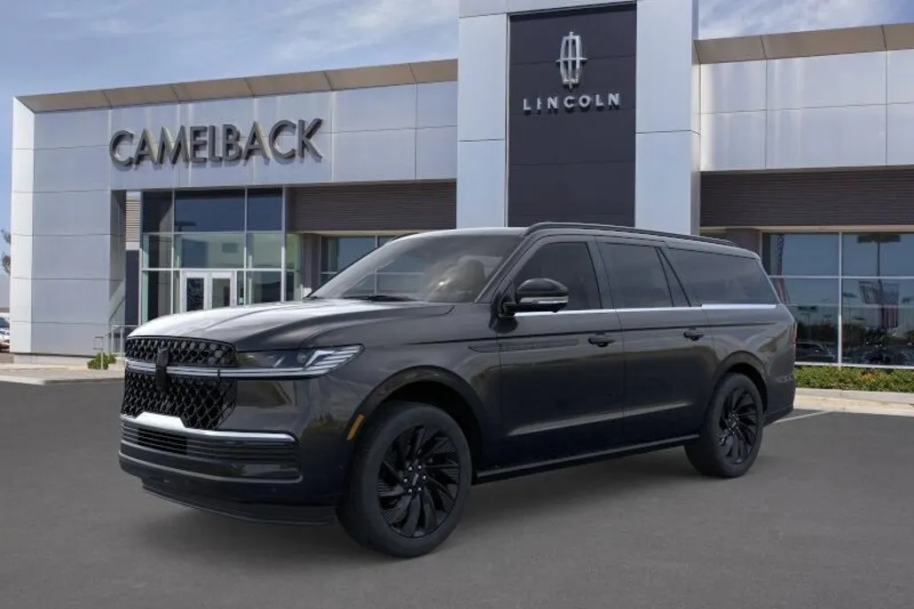 2025 Lincoln Navigator L Reserve photo 1