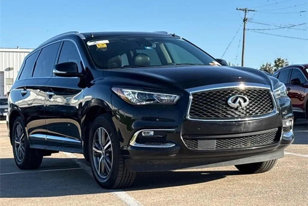 2020 Infiniti QX60 Luxe photo 1