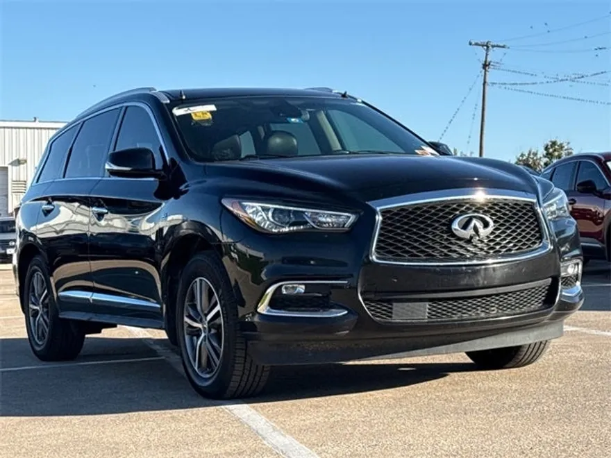 2020 Infiniti QX60 Luxe photo 1