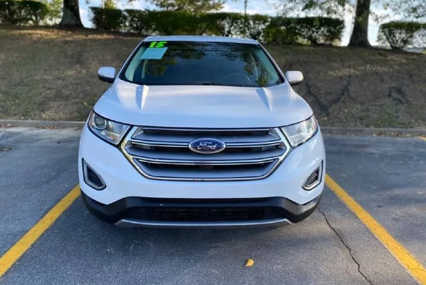2015 Ford Edge SEL photo 1