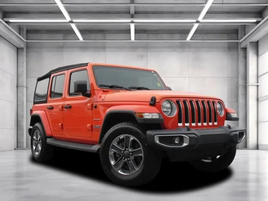 2019 Jeep Wrangler Unlimited Sahara photo 1