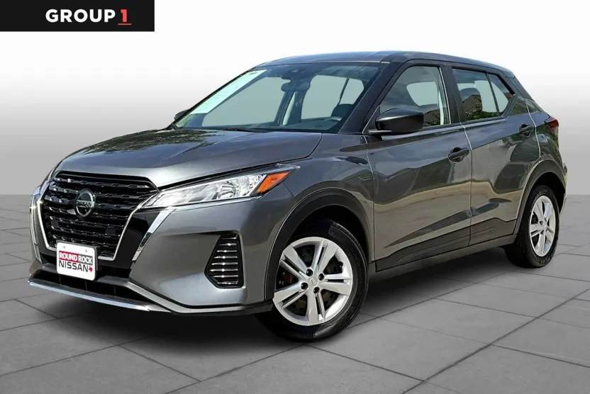 2021 Nissan Kicks S photo 1