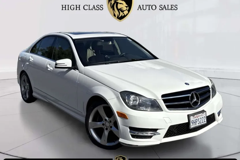 2014 Mercedes Benz C 250 Sport photo 1