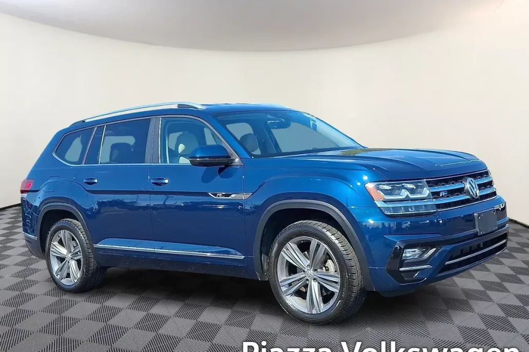 2019 Volkswagen Atlas V6 SE Technology R-Line photo 1