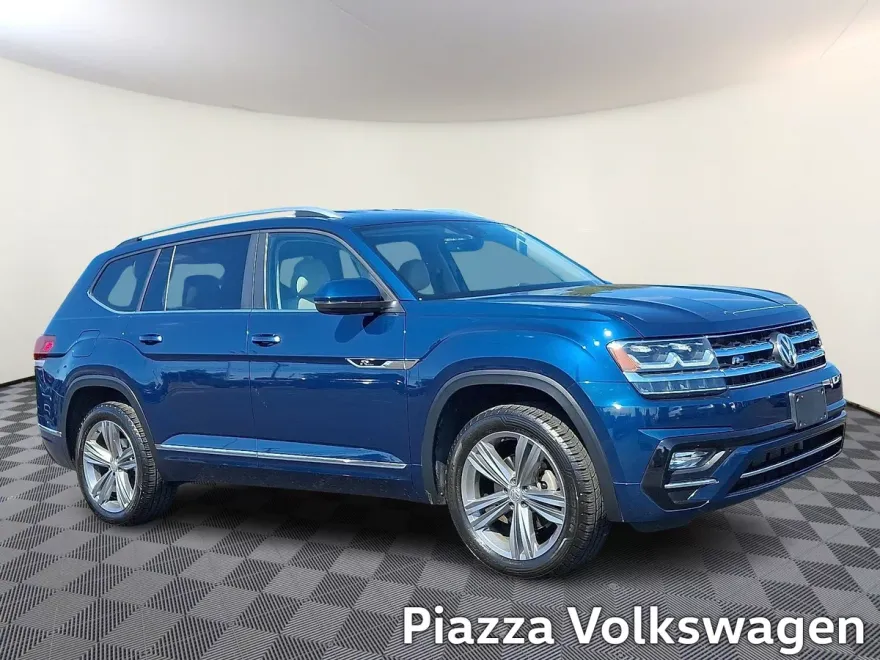 2019 Volkswagen Atlas V6 SE Technology R-Line photo 1