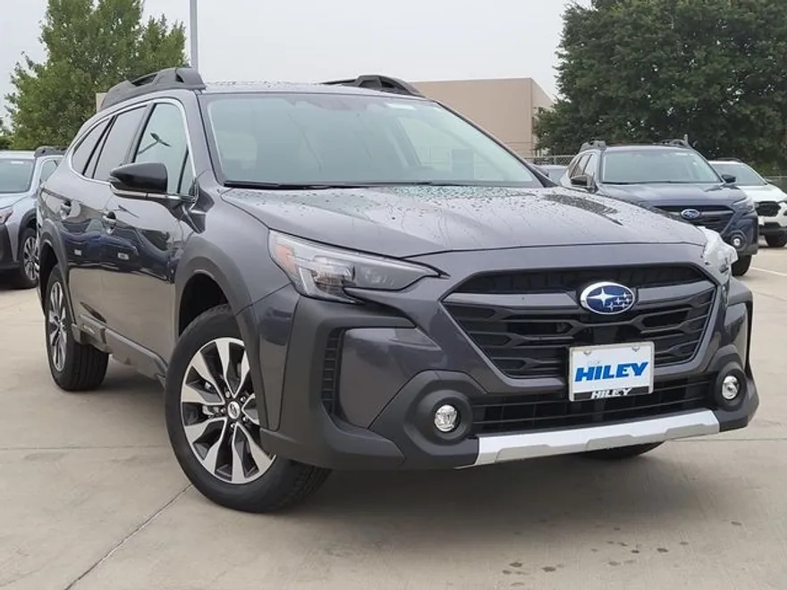 2025 Subaru Outback Limited photo 1
