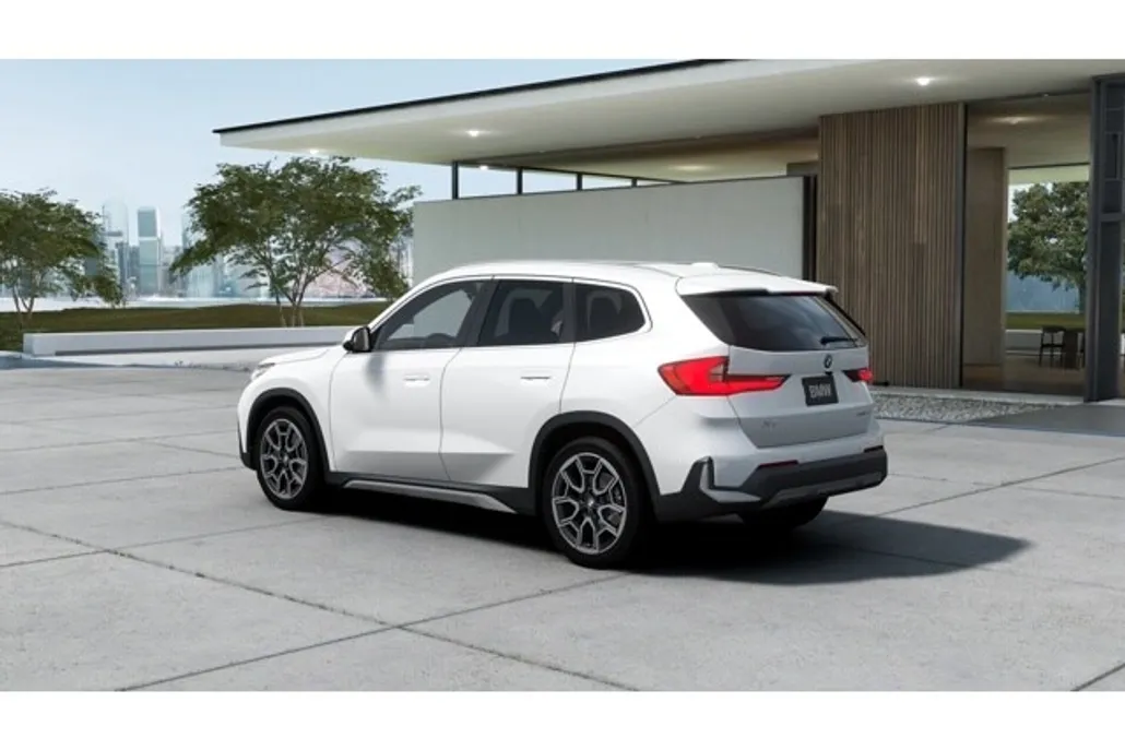 2026 Bmw X1 XDrive28i photo 1