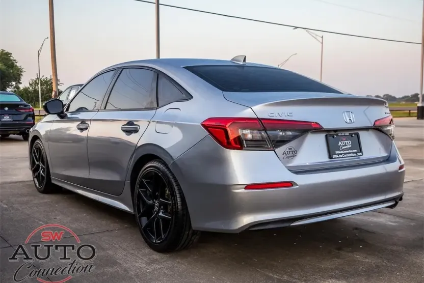 2022 Honda Civic Sport photo 1