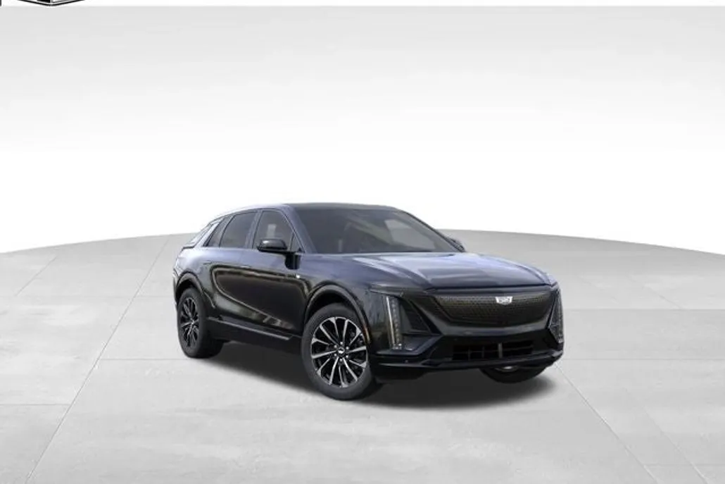 2025 Cadillac Lyriq Sport photo 1