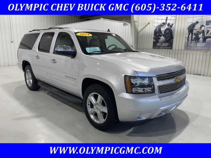 2014 Chevrolet Suburban LTZ photo 1
