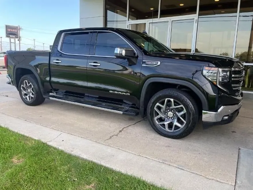 2023 Gmc Sierra 1500 SLT photo 1