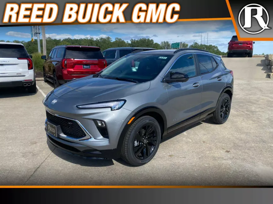 2026 Buick Encore GX Sport Touring photo 1