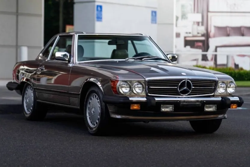 1989 Mercedes Benz 560 photo 1