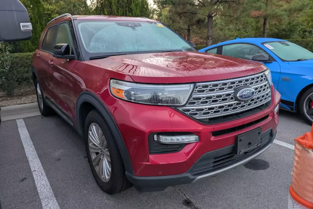 2020 Ford Explorer Limited photo 1