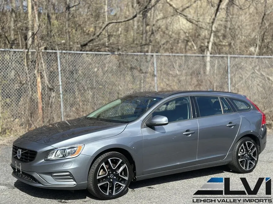2018 Volvo V60 T5 photo 1