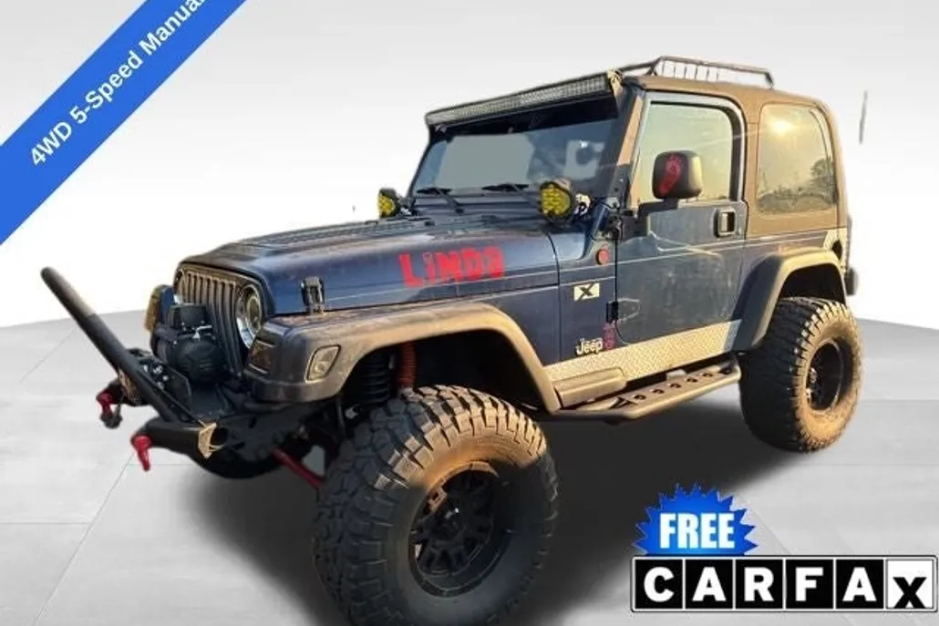 2004 Jeep Wrangler X photo 1