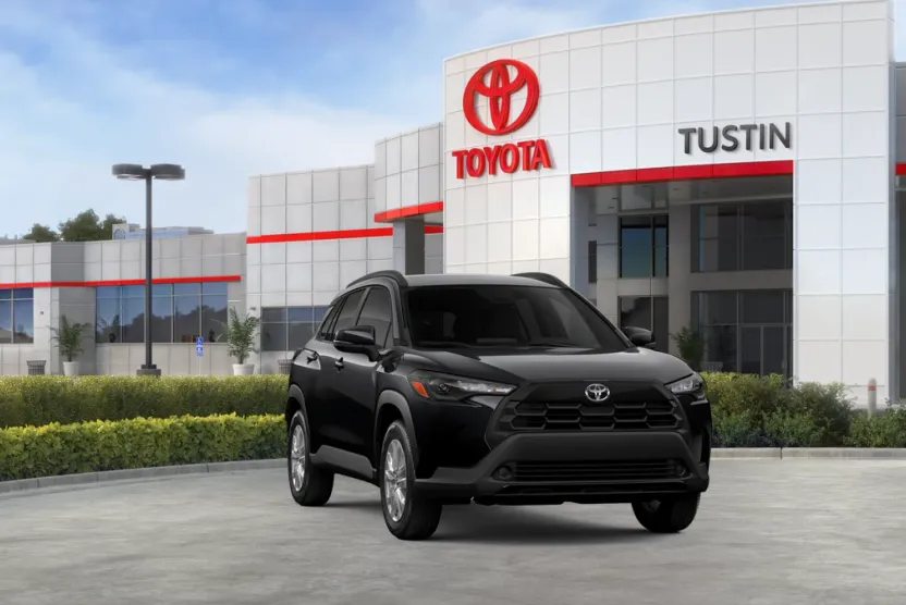 2026 Toyota Corolla Cross LE photo 1