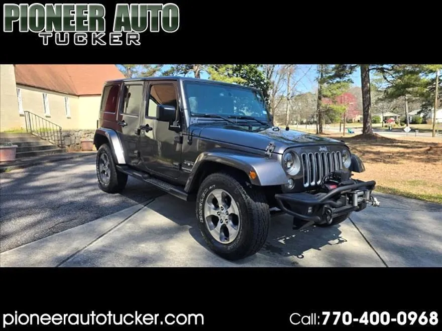 2018 Jeep Wrangler Unlimited Sahara photo 1