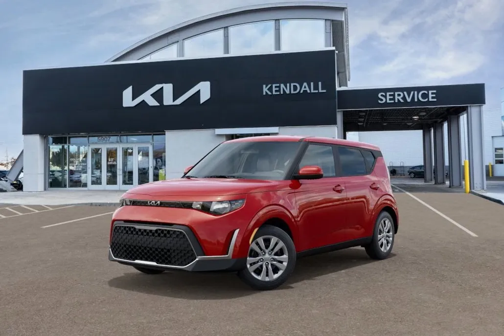 2025 Kia Soul LX photo 1