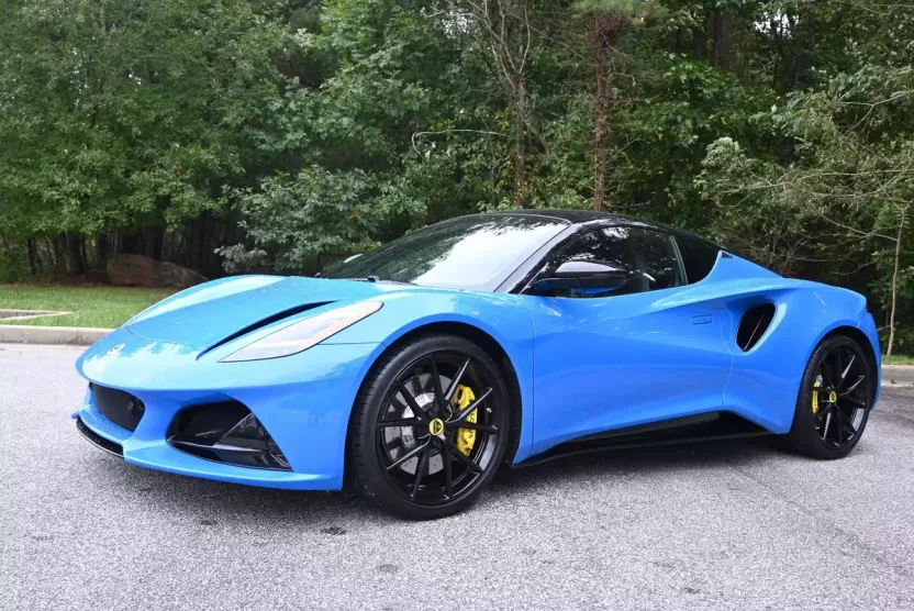 2024 Lotus Emira First Edition photo 1