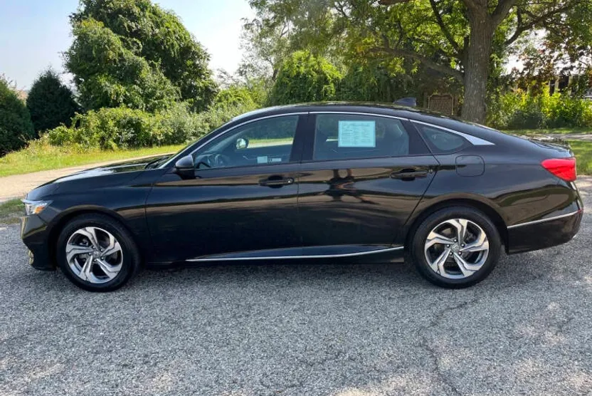 2018 Honda Accord EX-L photo 1