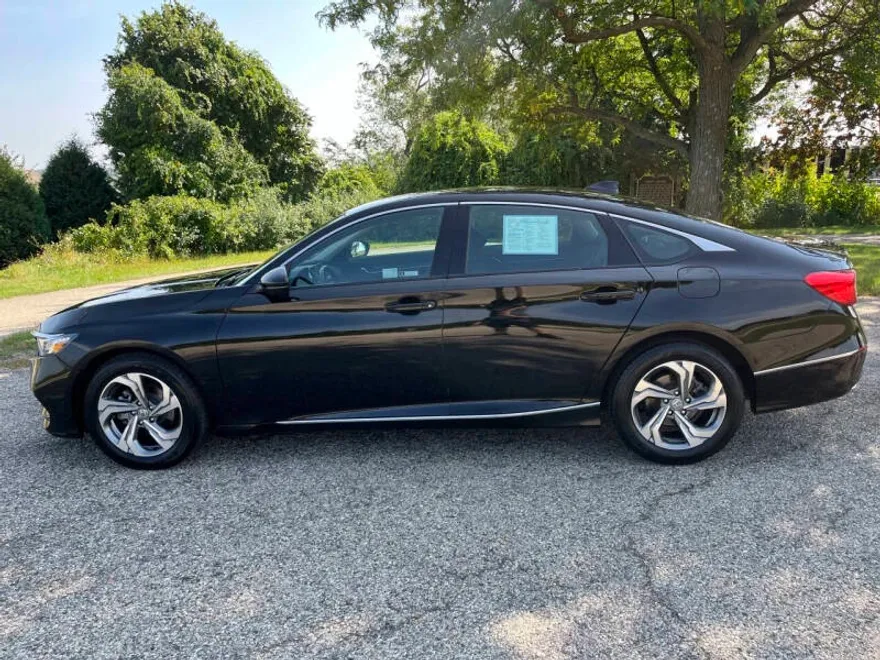 2018 Honda Accord EX-L photo 1