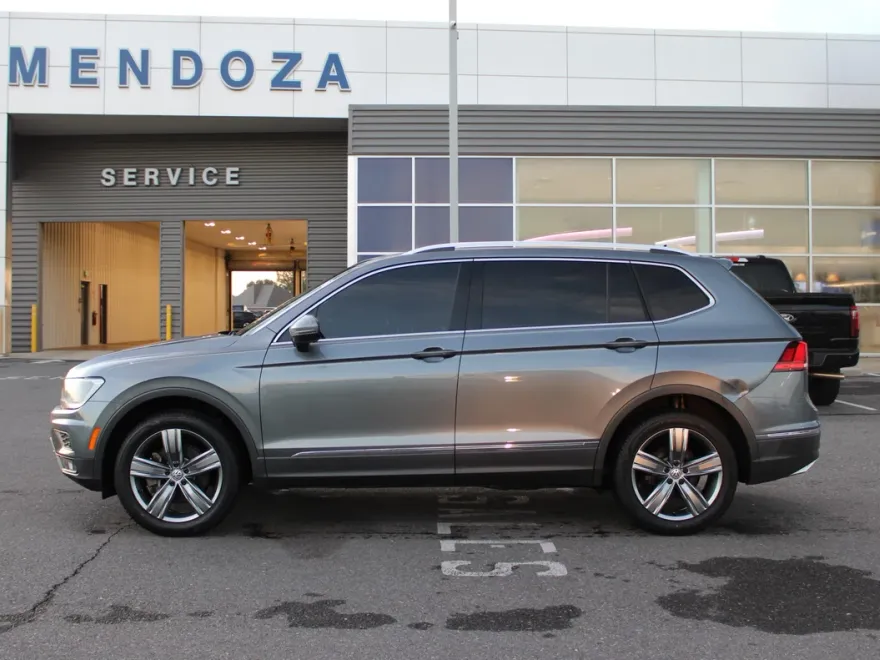 2020 Volkswagen Tiguan SEL photo 1