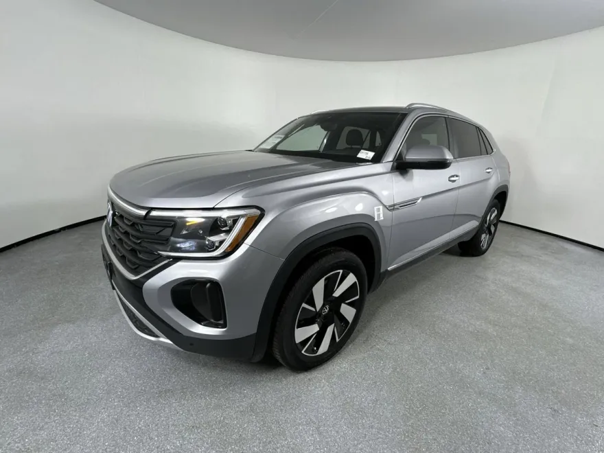 2024 Volkswagen Atlas Cross Sport SEL photo 1