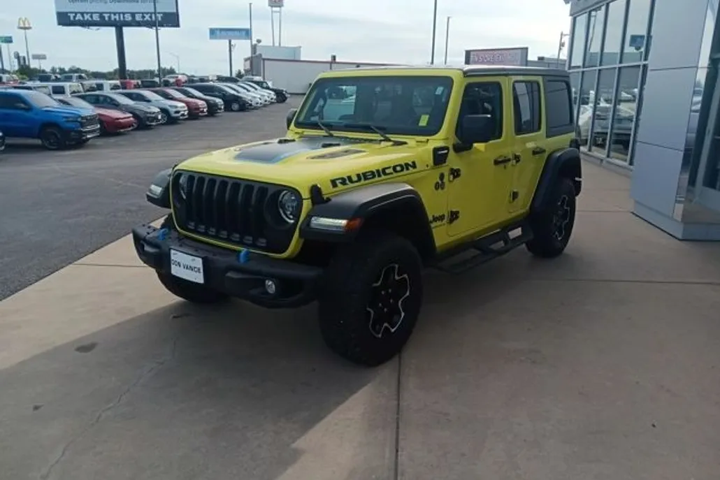 2023 Jeep Wrangler Rubicon 4xe photo 1