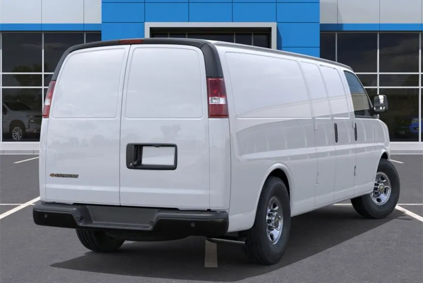 2025 Chevrolet Express Cargo 2500 photo 1