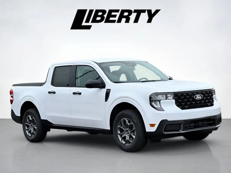 2025 Ford Maverick XLT photo 1