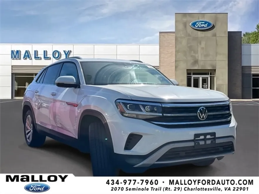 2022 Volkswagen Atlas Cross Sport V6 SE Technology photo 1